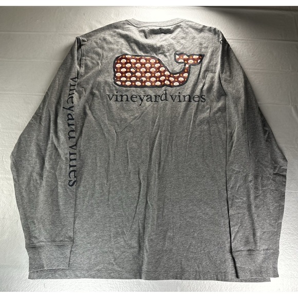 Vineyard Vines T-Shirt Medium Mens Large Gray Long Sleeve Basketball Whale - Picture 2 of 13